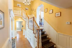 215-15 86th Ave, Hollis, NY 11427 - Photo 17