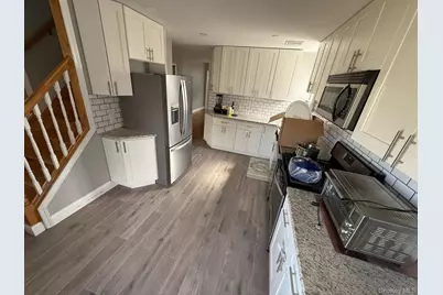 46 Lincoln Place, Massapequa, NY 11758 - Photo 5