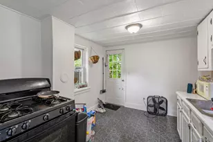 171 Greenkill Ave, Kingston, NY 12401 - Photo 15