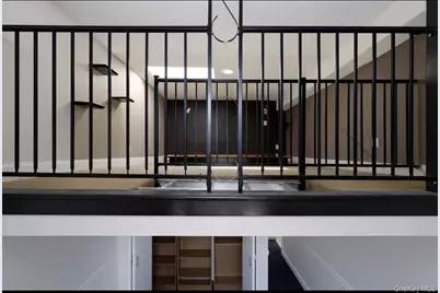 350 N Water Street #Bldg 6- Unit 6, Newburgh, NY 12550 - Photo 33