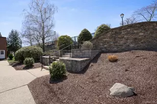 350 N Water St, Newburgh, NY 12550 - Photo 47