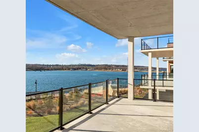 10 Shore Road #208, Glenwood Landing, NY 11547 - Photo 27