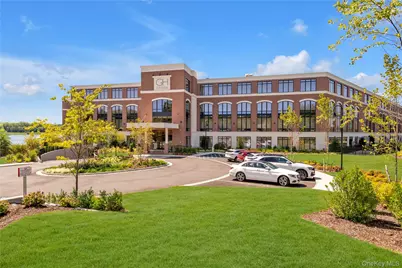 10 Shore Road #208, Glenwood Landing, NY 11547 - Photo 1