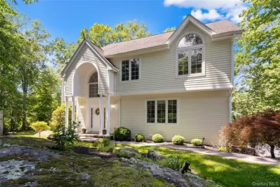 875 Hanover Street, Yorktown Heights, NY 10598 - Photo 3