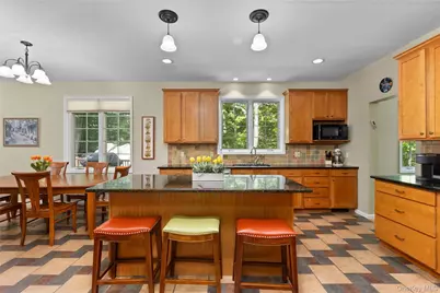 875 Hanover Street, Yorktown Heights, NY 10598 - Photo 13