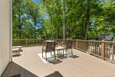 875 Hanover Street, Yorktown Heights, NY 10598 - Photo 33