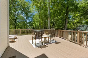 875 Hanover St, Yorktown Heights, NY 10598 - Photo 33