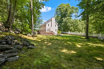 875 Hanover Street, Yorktown Heights, NY 10598 - Photo 37
