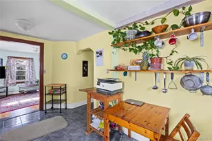 76 Davison Ave, Lynbrook, NY 11563 - Photo 11