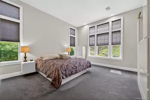 62 Pembroke Dr, Glen Cove, NY 11542 - Photo 13