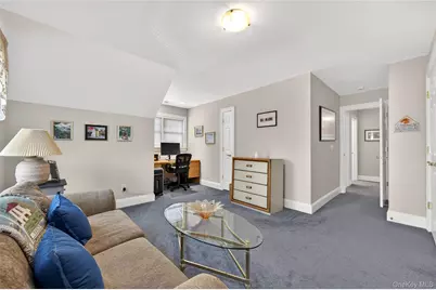 62 Pembroke Drive, Glen Cove, NY 11542 - Photo 25