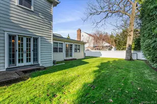 12 Whitehall Rd, Rockville Centre, NY 11570 - Photo 39