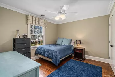 12 Whitehall Road, Rockville Centre, NY 11570 - Photo 31