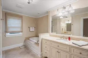 12 Whitehall Rd, Rockville Centre, NY 11570 - Photo 27