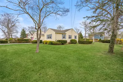 307 6th Avenue, Saint James, NY 11780 - Photo 3