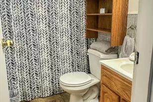 135 Fieldstone Ct, Middle Island, NY 11953 - Photo 11