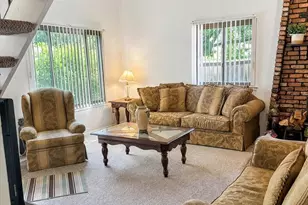 135 Fieldstone Ct, Middle Island, NY 11953 - Photo 7