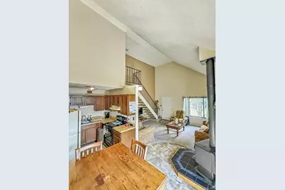 135 Fieldstone Court, Middle Island, NY 11953 - Photo 5