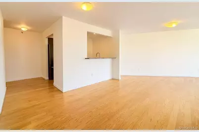 6070 Woodhaven Boulevard #4E, Elmhurst, NY 11373 - Photo 3