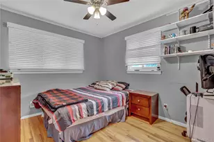 34 Hunter Pl, Smithtown, NY 11787 - Photo 25