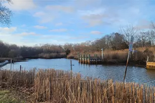 43 Abby Ln, Shirley, NY 11967 - Photo 25