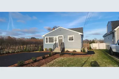 43 Abby Lane, Shirley, NY 11967 - Photo 3