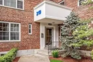 210 Pelham Rd, New Rochelle, NY 10805 - Photo 27