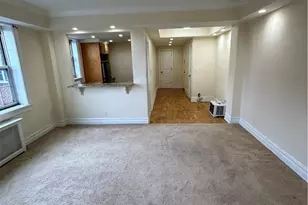 210 Pelham Rd, New Rochelle, NY 10805 - Photo 3