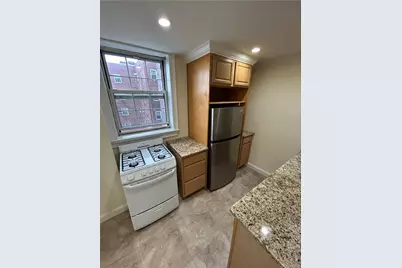 210 Pelham Road #5C, New Rochelle, NY 10805 - Photo 5