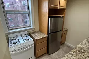 210 Pelham Rd, New Rochelle, NY 10805 - Photo 5