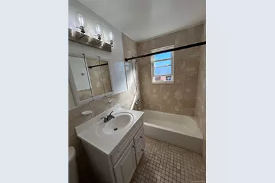 250 Huntington Avenue, Bronx, NY 10465 - Photo 13