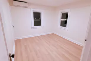 224-17 Fairbury Ave, Queens Village, NY 11428 - Photo 7