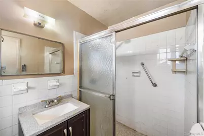 600 Locust Street #3G, Mount Vernon, NY 10552 - Photo 17