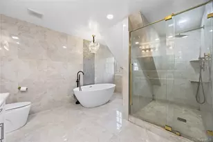 16 MacKay Way, Roslyn, NY 11576 - Photo 21