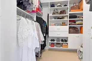 16 MacKay Way, Roslyn, NY 11576 - Photo 19