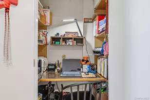 185 W Park Ave, Long Beach, NY 11561 - Photo 17