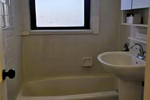 61-15 98th St, Rego Park, NY 11374 - Photo 11