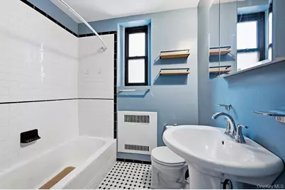 155-01 90th #3R, Jamaica, NY 11432 - Photo 9
