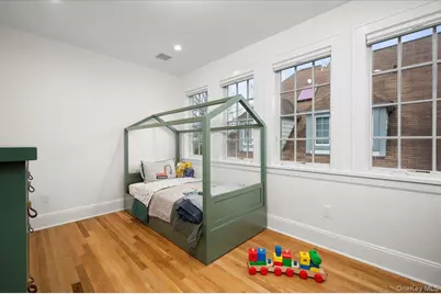 19 Nassau Road, Larchmont, NY 10538 - Photo 25