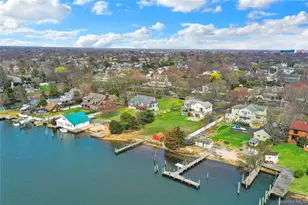 150 W Islip Rd, West Islip, NY 11795 - Photo 25