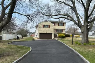 150 W Islip Rd, West Islip, NY 11795 - Photo 3