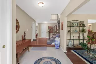 254 Meredith Ln, West Hempstead, NY 11552 - Photo 3