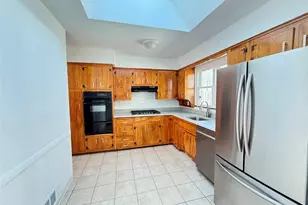 57-10 246th Pl, Little Neck, NY 11362 - Photo 5