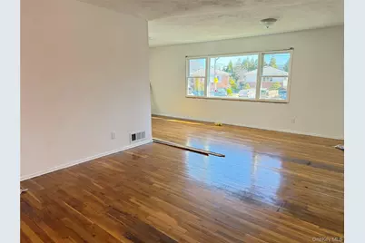 57-10 246th Place, Little Neck, NY 11362 - Photo 3