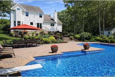 10 Messina Avenue, Center Moriches, NY 11934 - Photo 1