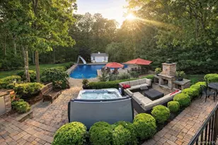 10 Messina Ave, Center Moriches, NY 11934 - Photo 3