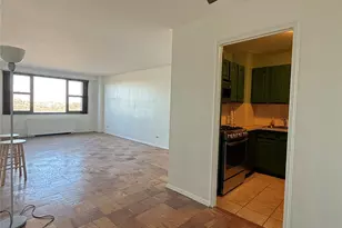 61-20 Grand Central Pkwy, Forest Hills, NY 11375 - Photo 11