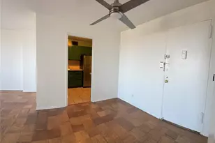 61-20 Grand Central Pkwy, Forest Hills, NY 11375 - Photo 13