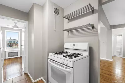 3363 Sedgwick Avenue #6N, Bronx, NY 10463 - Photo 7