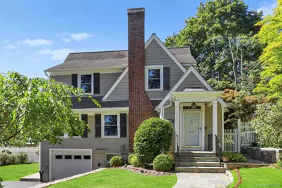 10 Grandview Avenue, Pleasantville, NY 10570 - Photo 1